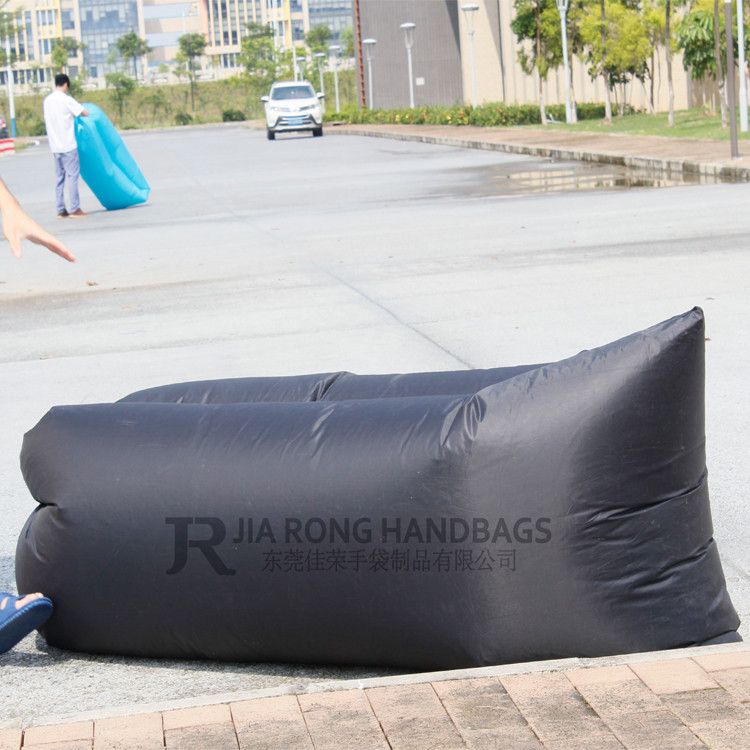 New Production Banana Fast Inflatable Air Sleeping Sofa Bed Bag for Travel